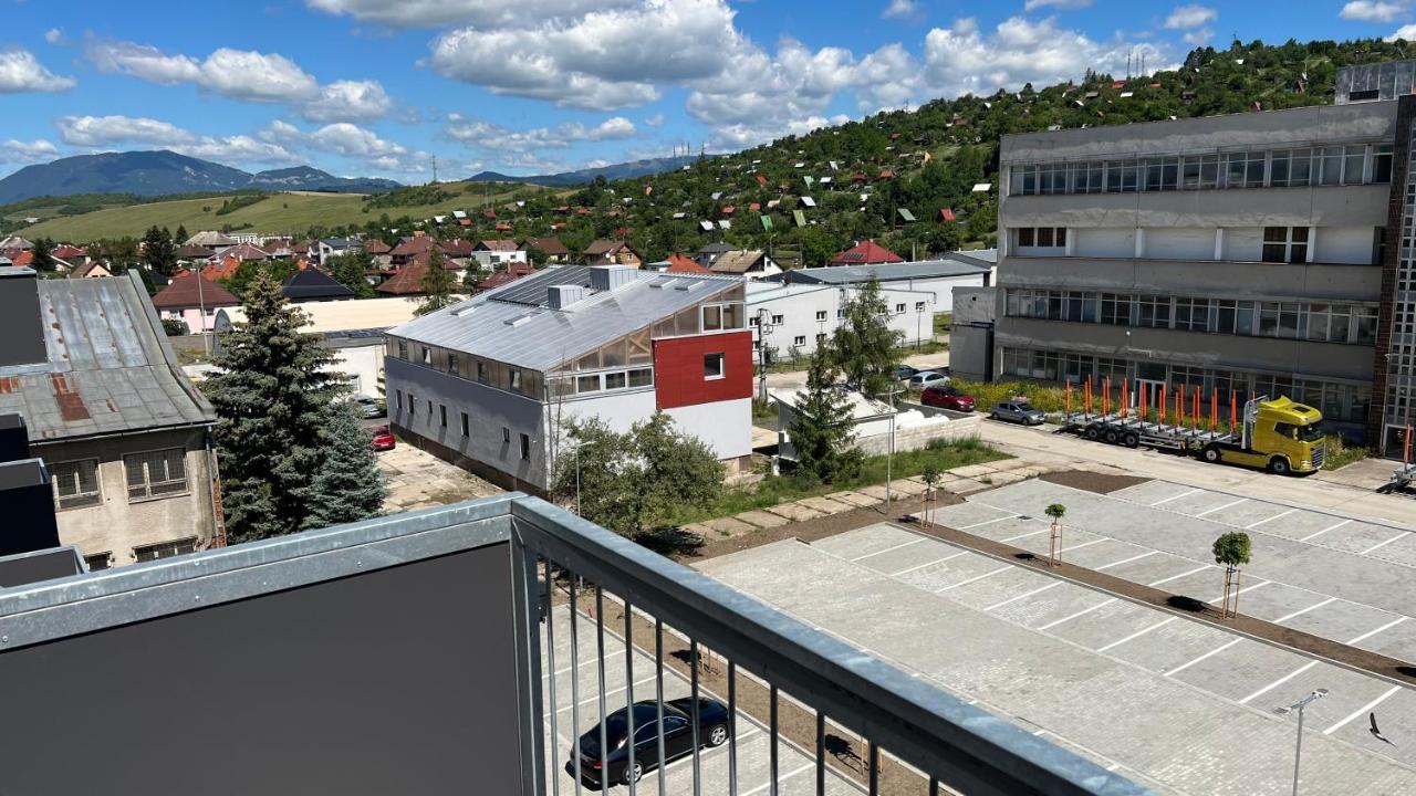 2 Room Apartment With Balcony Liptovský Mikuláš Buitenkant foto